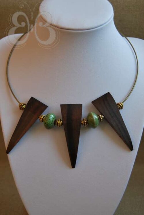 Collier rigide ethnique
