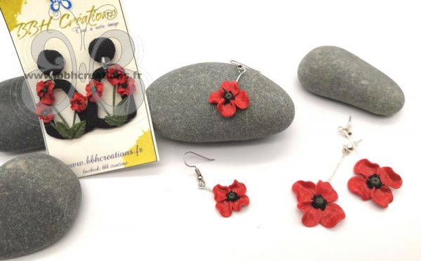 Boucles d'oreilles en polymère petit coquelicot