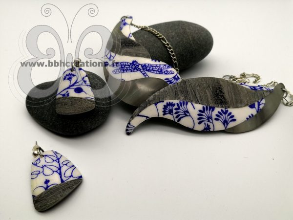 Boucles d'oreilles en argile polymère bois gris et porcelaine de Chine